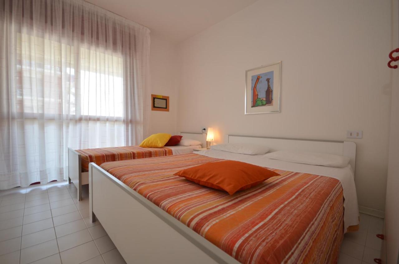 Appartamenti Betania Bibione Bagian luar foto